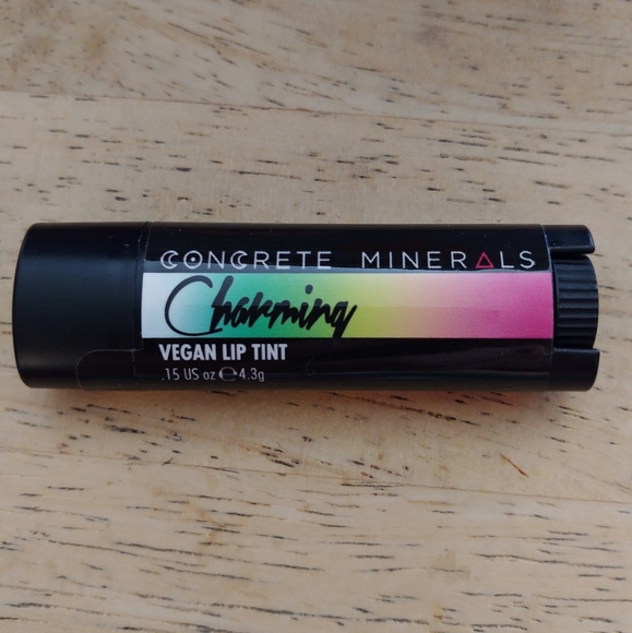 Vegan Lip Tints - - Picture 2 of 9